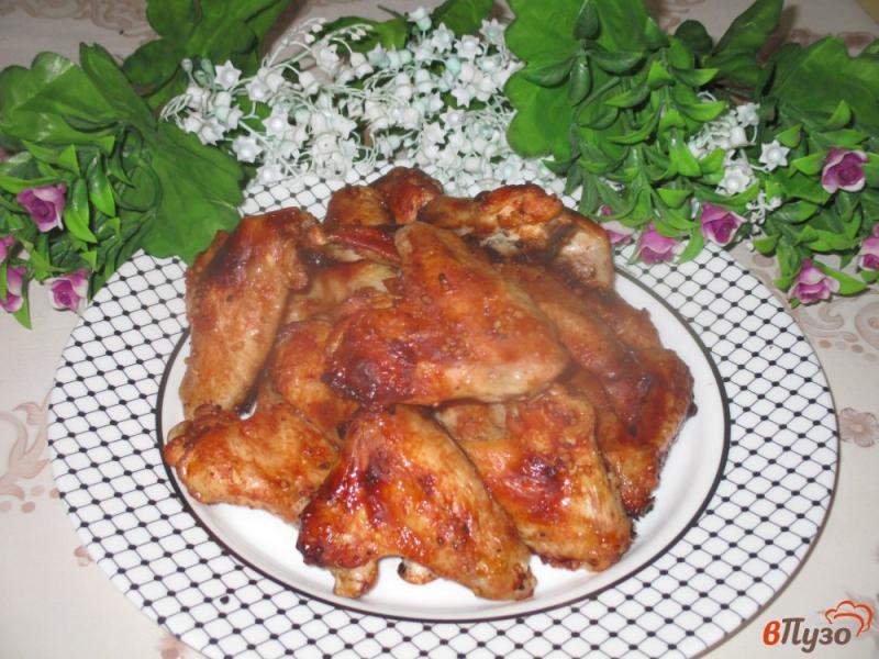 Фото приготовление рецепта: Куриные крылышки запеченные с зернистой горчицей шаг №4
