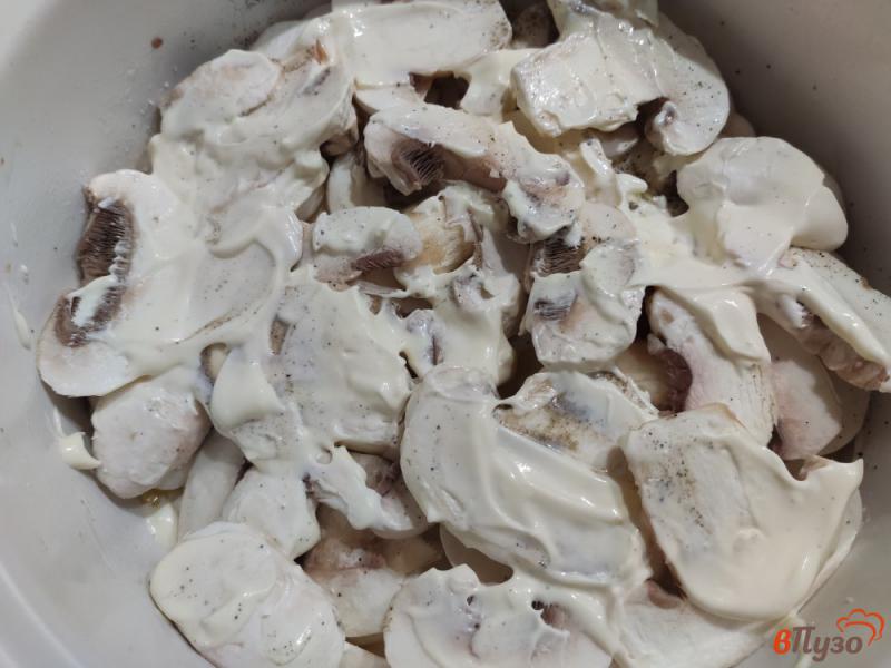 Фото приготовление рецепта: Картофель с грибами и мясом шаг №7