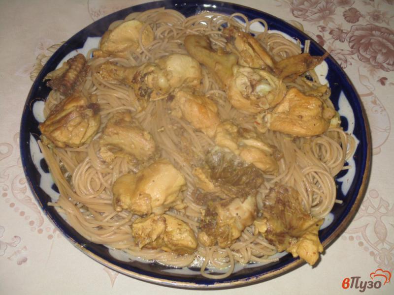 Фото приготовление рецепта: Курица с гречневыми спагетти шаг №5