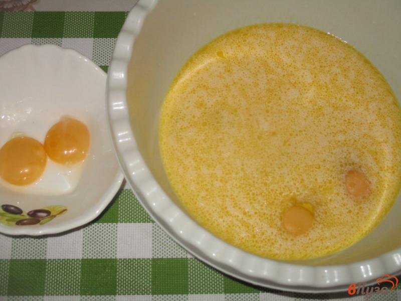 Фото приготовление рецепта: Пирожки на дрожжевом тесте с капустой в духовке шаг №4