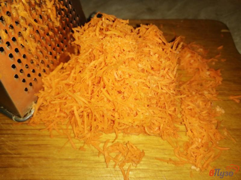 Фото приготовление рецепта: Капуста маринованная с перцем и морковью шаг №3