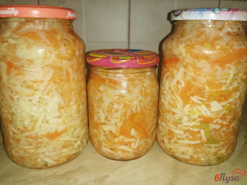 Фото приготовление рецепта: Капуста маринованная с перцем и морковью шаг №9
