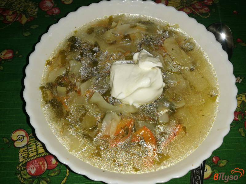 Фото приготовление рецепта: Капустный суп с кольраби, перцем и горчицей шаг №11