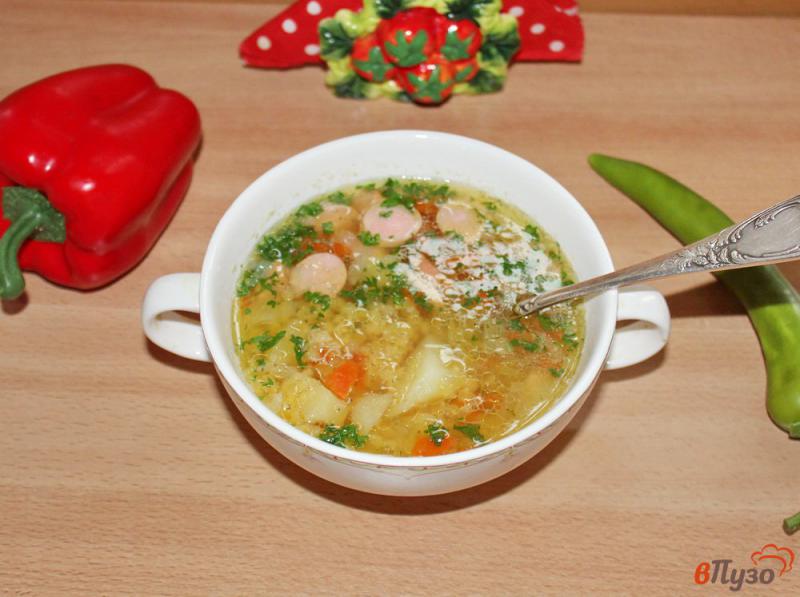 Фото приготовление рецепта: Суп с желтой чечевицей и сосисками шаг №8