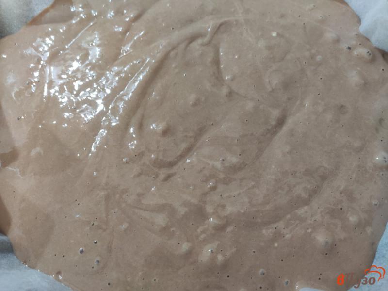 Фото приготовление рецепта: Шоколадный пирог на кефире с заварным кремом шаг №8