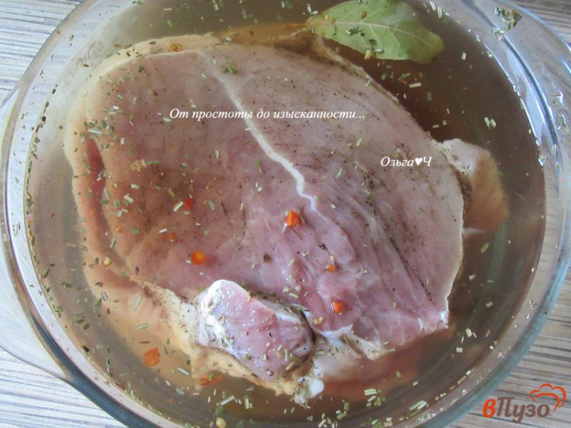 Фото приготовление рецепта: Свиная лопатка «Ароматная» шаг №2
