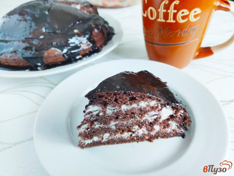 Фото приготовление рецепта: Шоколадный торт со сметанным кремом шаг №10