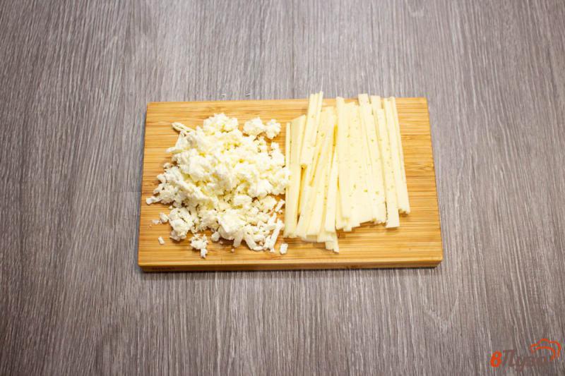 Фото приготовление рецепта: Улитка с сыром и шпинатом шаг №5