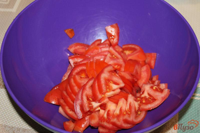 Фото приготовление рецепта: Фреш салат с вялеными томатами шаг №1