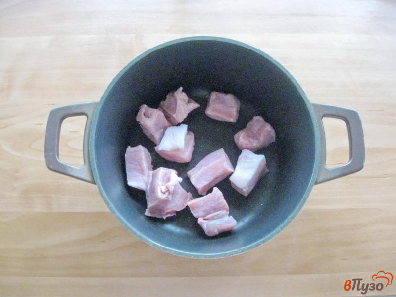 Фото приготовление рецепта: Рисовая каша со свининой и курицей шаг №1