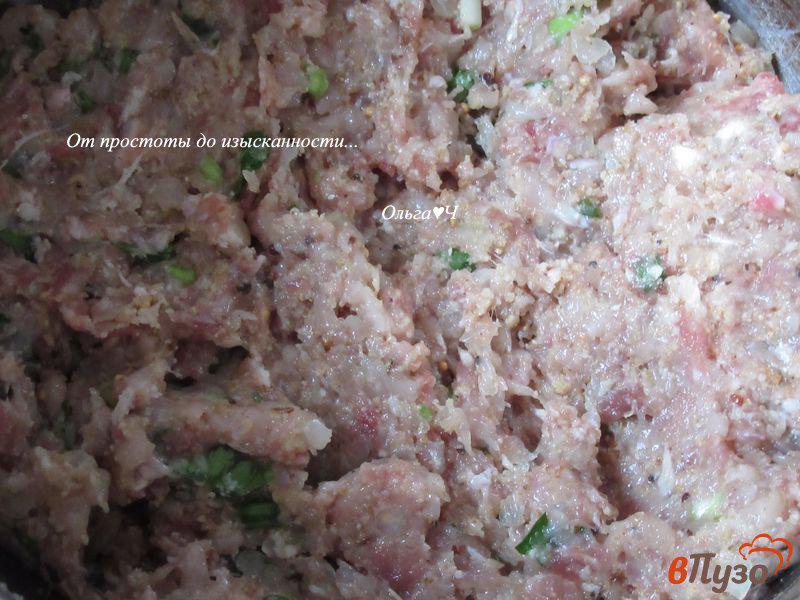 Фото приготовление рецепта: Котлеты курино-говяжьи с панировочной смесью шаг №3