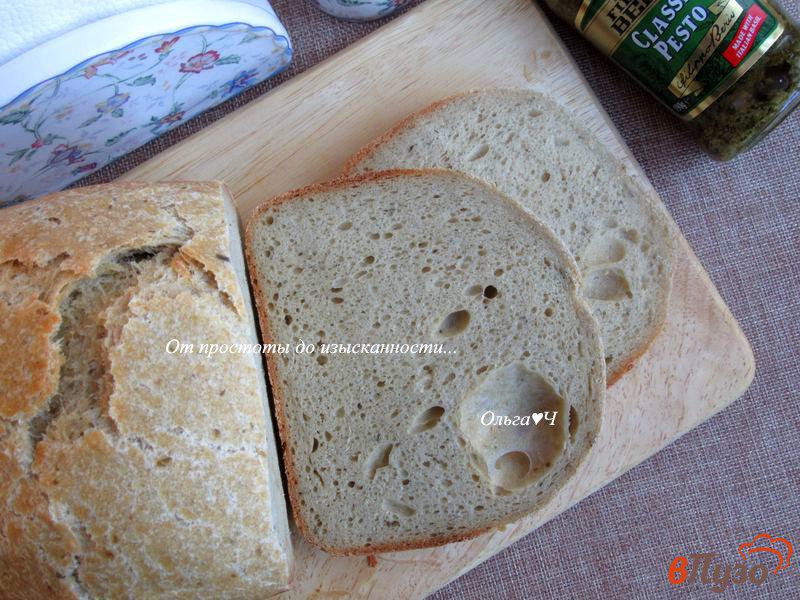 Фото приготовление рецепта: Цельнозерновой молочный хлеб с соусом Песто шаг №6