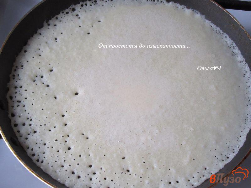 Фото приготовление рецепта: Безглютеновые рисовые блины шаг №4