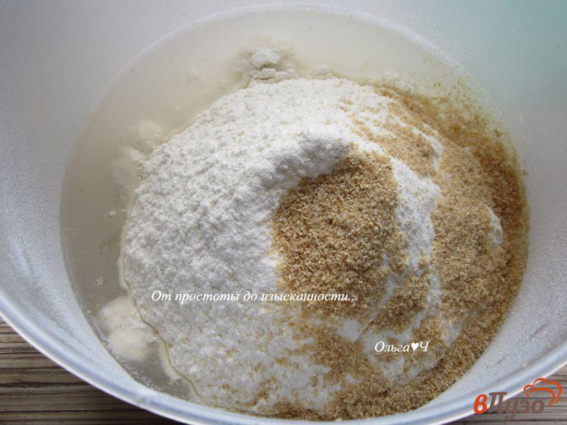 Фото приготовление рецепта: Томатный рисово-ячменно-овсяный хлеб шаг №1