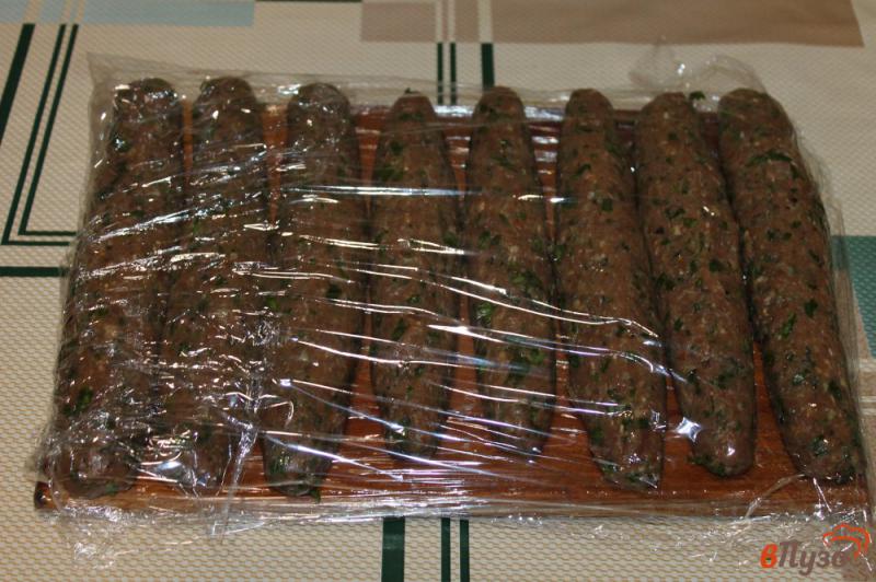 Фото приготовление рецепта: Люля - кебаб по - домашнему на мангале в лаваше шаг №5