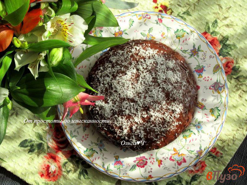 Фото приготовление рецепта: Свекольно-кокосовый шоколадный мини-торт шаг №4
