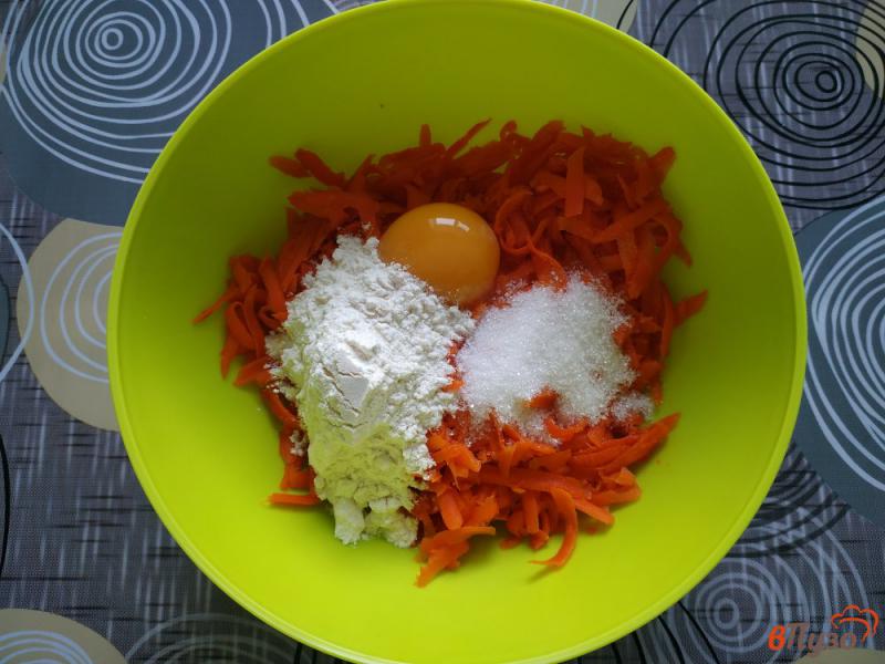 Фото приготовление рецепта: Котлеты морковные шаг №3
