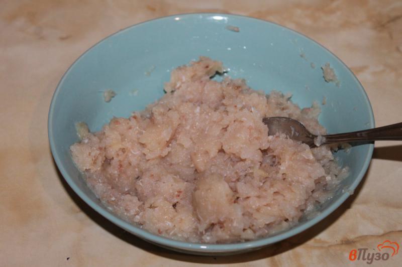 Фото приготовление рецепта: Суп с кус - кусом и рыбными фрикадельками для деток шаг №4