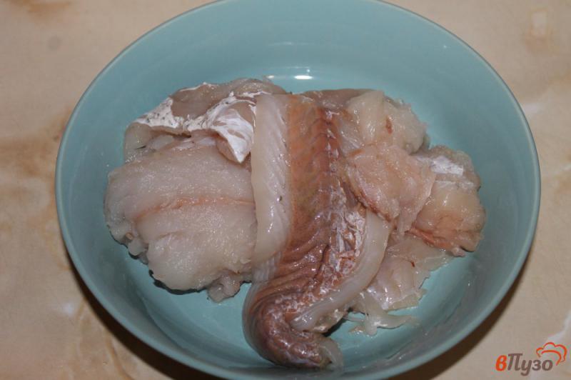 Фото приготовление рецепта: Суп с кус - кусом и рыбными фрикадельками для деток шаг №3