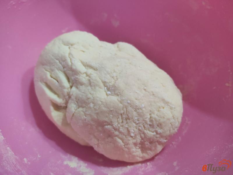 Фото приготовление рецепта: Мягкое творожное печенье с кунжутом шаг №4