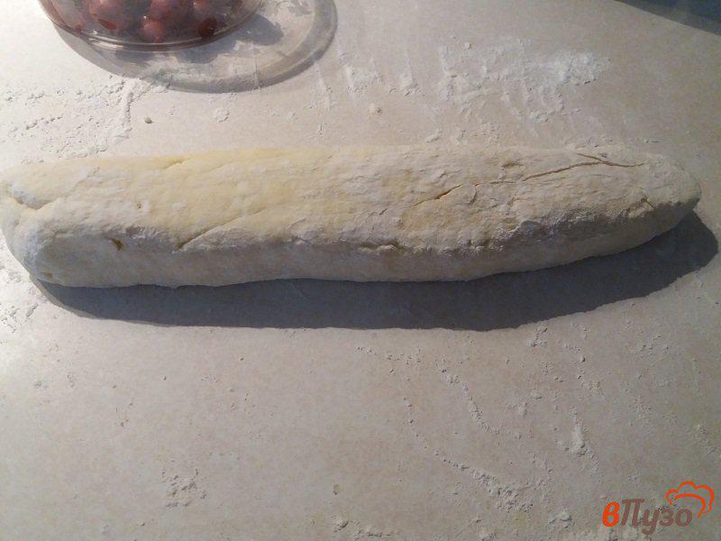 Фото приготовление рецепта: Ленивые вареники с вишней шаг №5