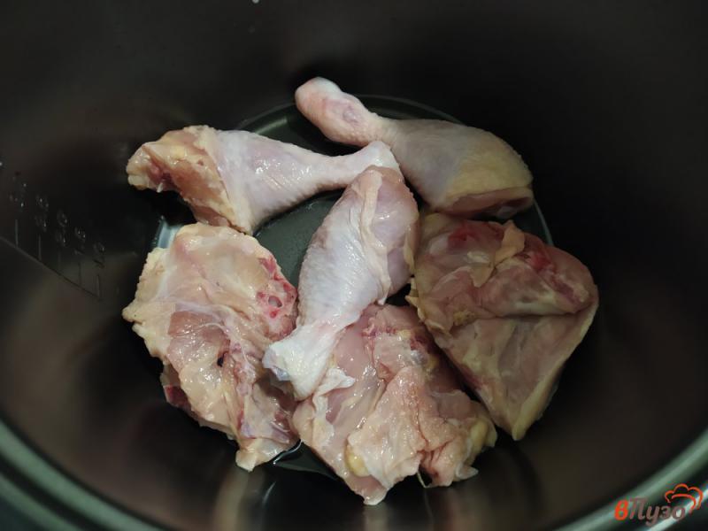 Фото приготовление рецепта: Куриные окорочка в сладком соусе в мультиварке шаг №3