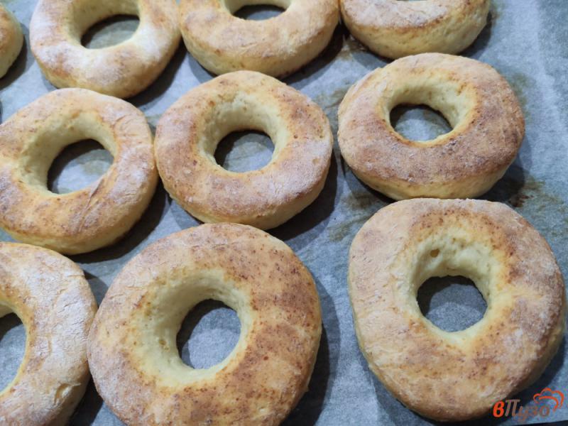 Фото приготовление рецепта: Творожные пончики в духовке шаг №6