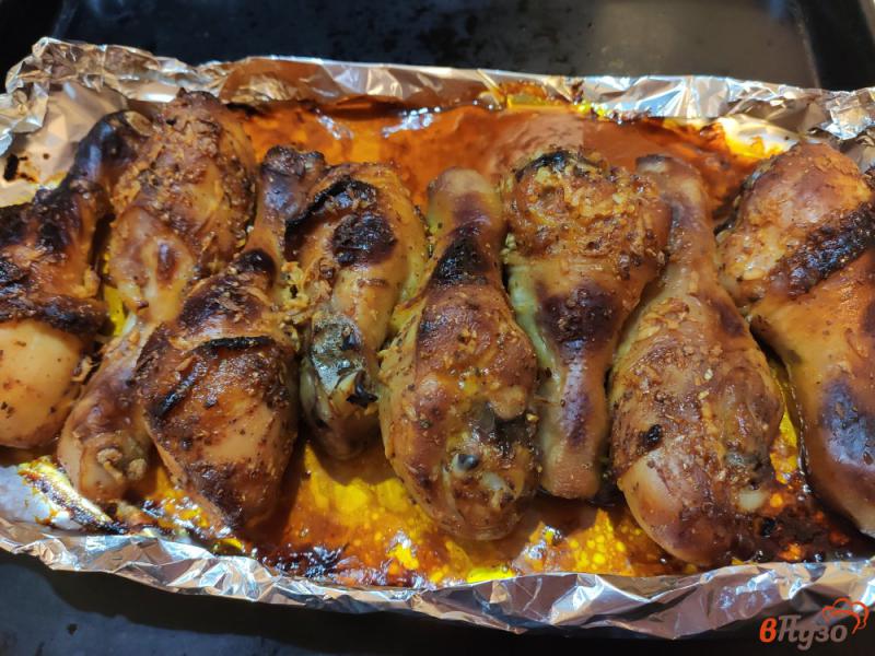 Фото приготовление рецепта: Куриные голени в медово-чесночном маринаде шаг №6