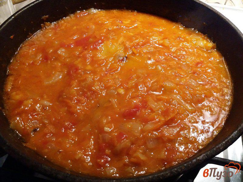 Фото приготовление рецепта: Филе трески в овощном соусе шаг №9