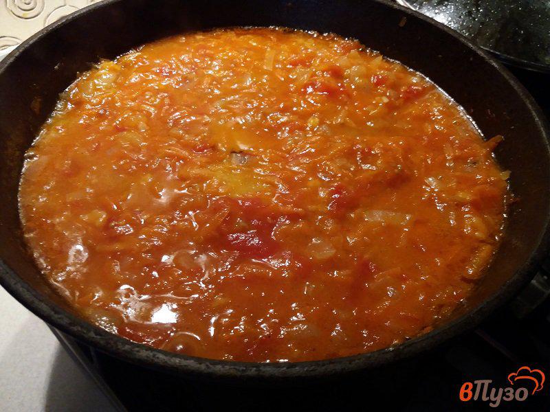 Фото приготовление рецепта: Филе трески в овощном соусе шаг №10