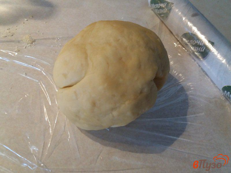 Фото приготовление рецепта: Домашняя яичная паста шаг №4
