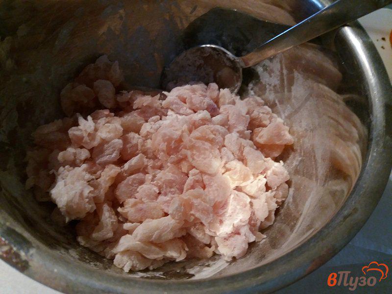 Фото приготовление рецепта: Рубленные котлеты из куриного филе и картофеля шаг №3