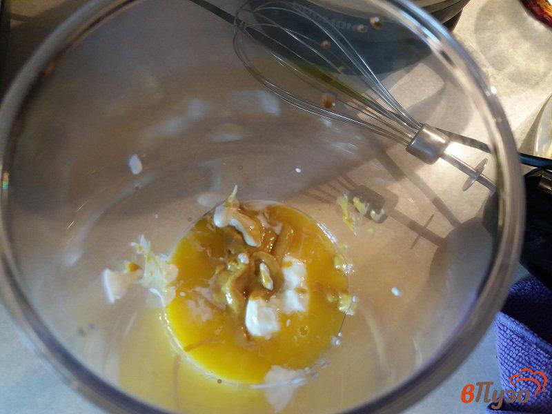 Фото приготовление рецепта: Домашний майонез с васаби и апельсиновым соком шаг №3