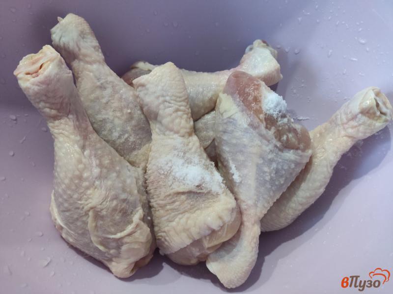 Фото приготовление рецепта: Запечённые куриные голени с горчицей шаг №2
