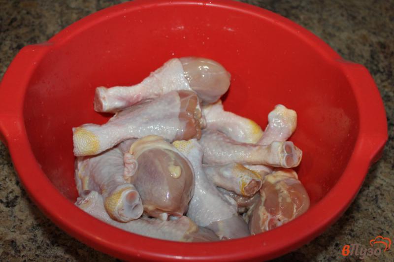 Фото приготовление рецепта: Жареные куриные голени шаг №1