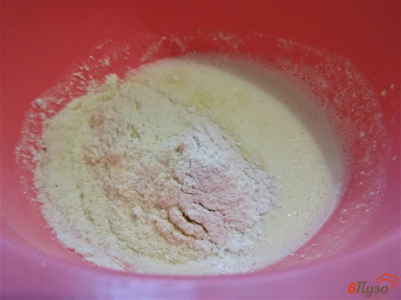 Фото приготовление рецепта: Кексы из кокосовой муки шаг №4