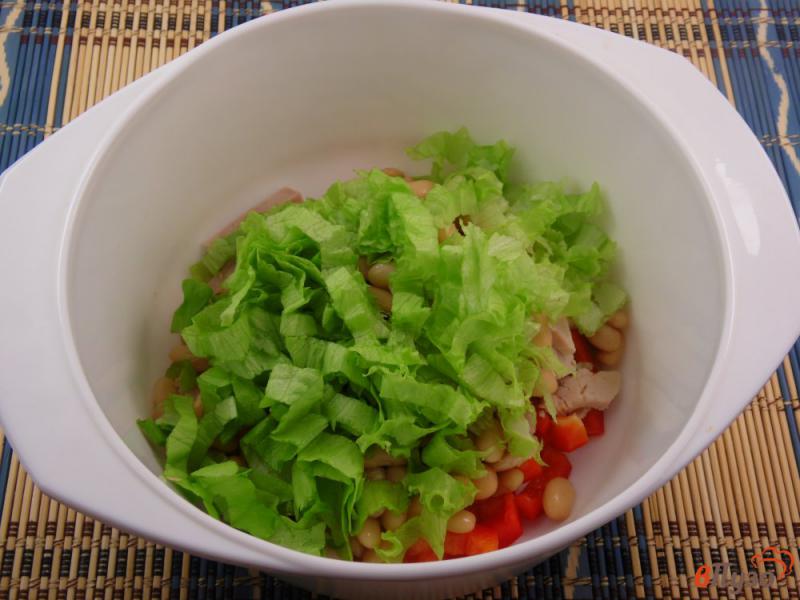 Фото приготовление рецепта: Салат с фасолью и бужениной шаг №4