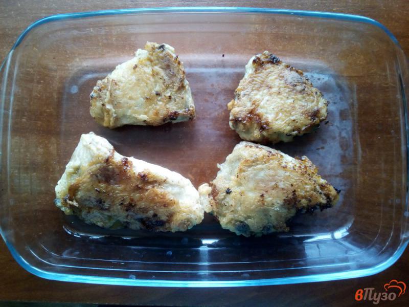 Фото приготовление рецепта: Курица жареная шаг №5