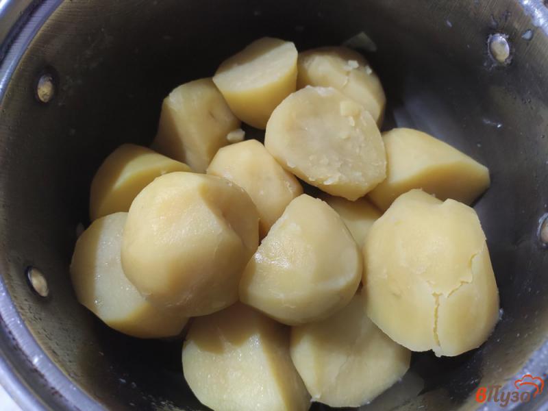 Фото приготовление рецепта: Картофельные зразы со свиным фаршем шаг №1
