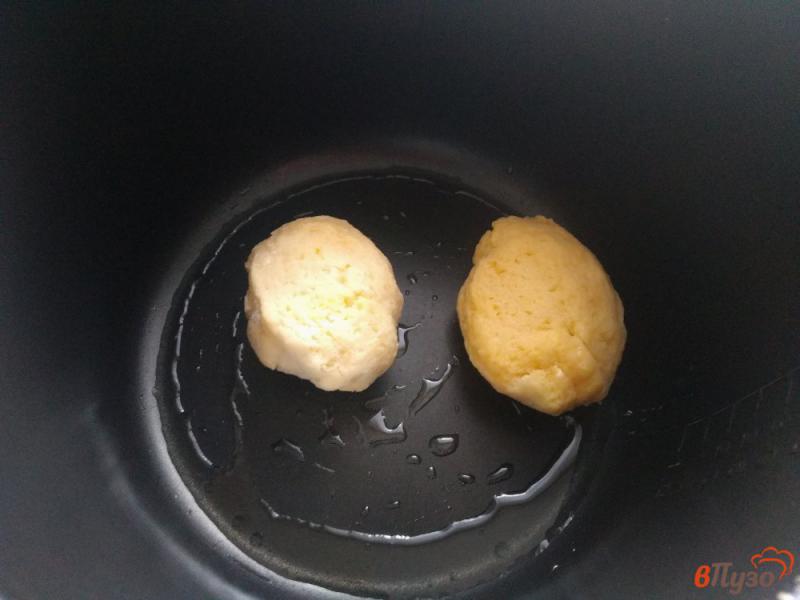 Фото приготовление рецепта: Пирожки из батона шаг №11
