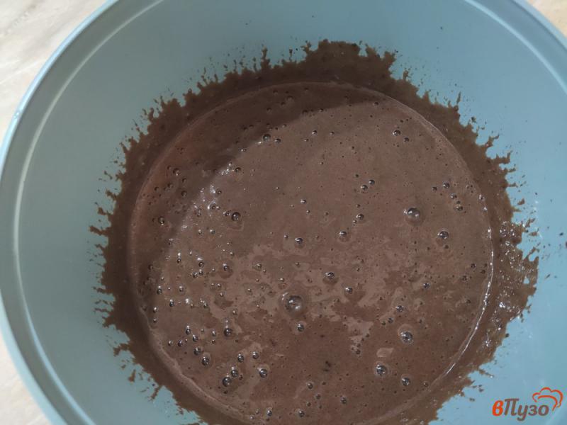 Фото приготовление рецепта: Шоколадно-банановый брауни шаг №4