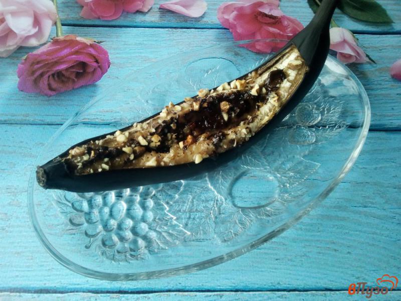 Фото приготовление рецепта: Запеченный банан с шоколадом шаг №5