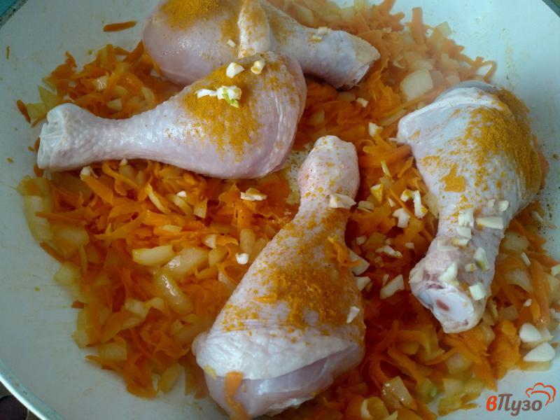 Фото приготовление рецепта: Голень куриная с перловой кашей шаг №3