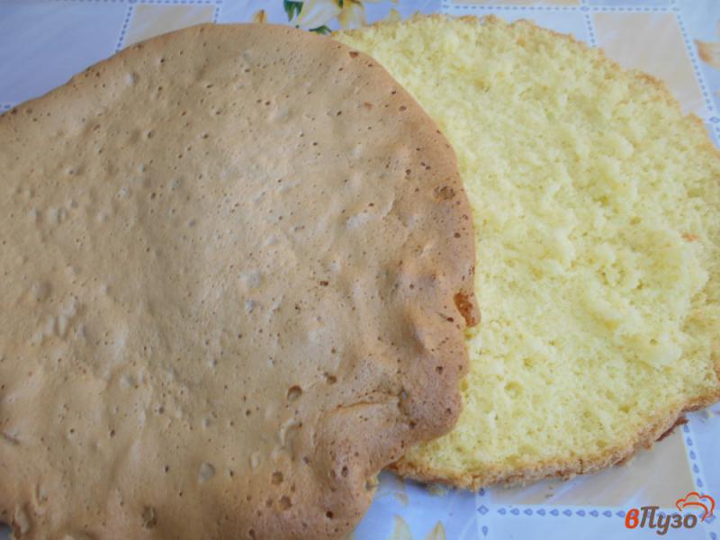 Фото приготовление рецепта: Торт бисквитный  «Сладкий каприз» шаг №4