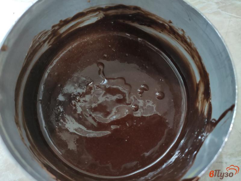 Фото приготовление рецепта: Молочный десерт с шоколадом шаг №8