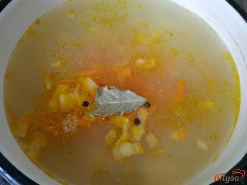 Фото приготовление рецепта: Суп с сардиной шаг №6