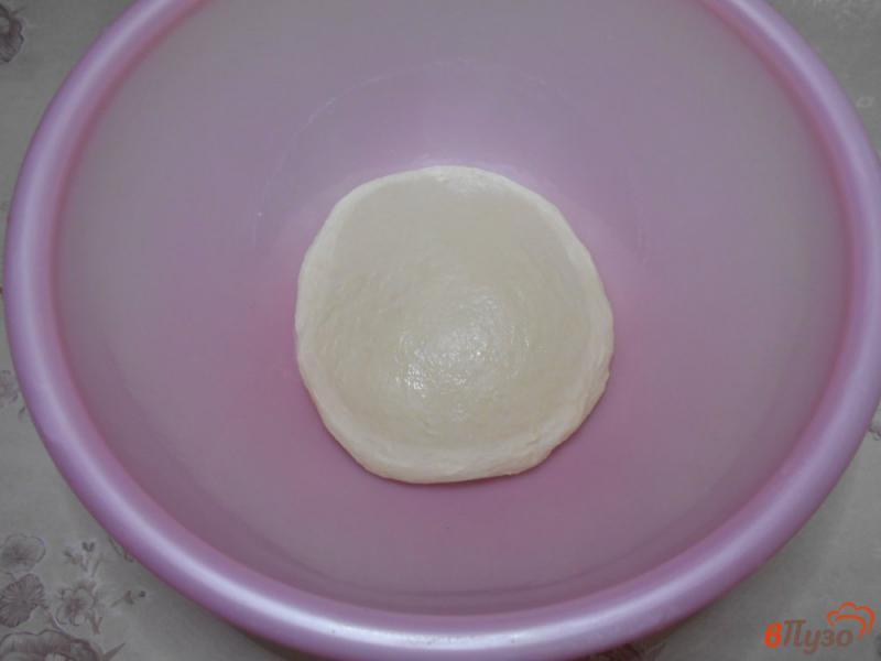Фото приготовление рецепта: Сырные лепешки в духовке шаг №4