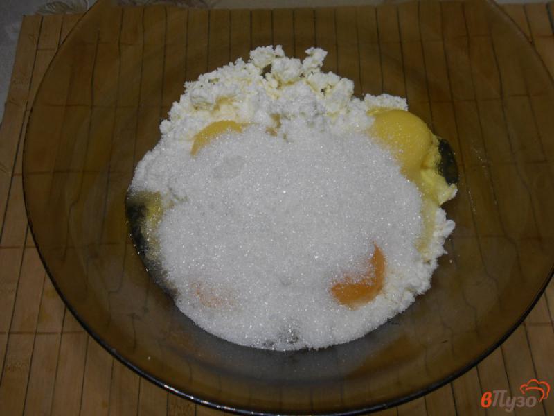 Фото приготовление рецепта: Кексы творожные на йогурте шаг №1