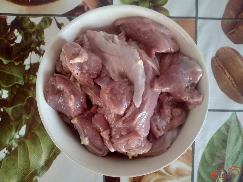 Фото приготовление рецепта: Пшенная каша с утиным мясом в мультиварке шаг №1