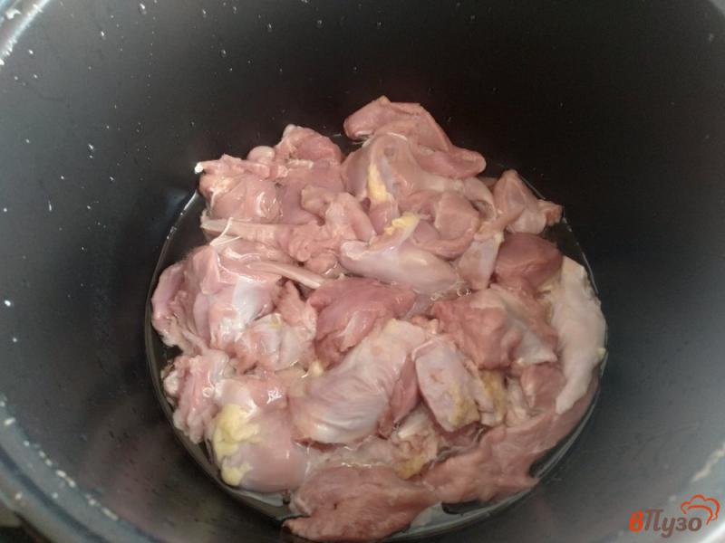 Фото приготовление рецепта: Пшенная каша с утиным мясом в мультиварке шаг №2